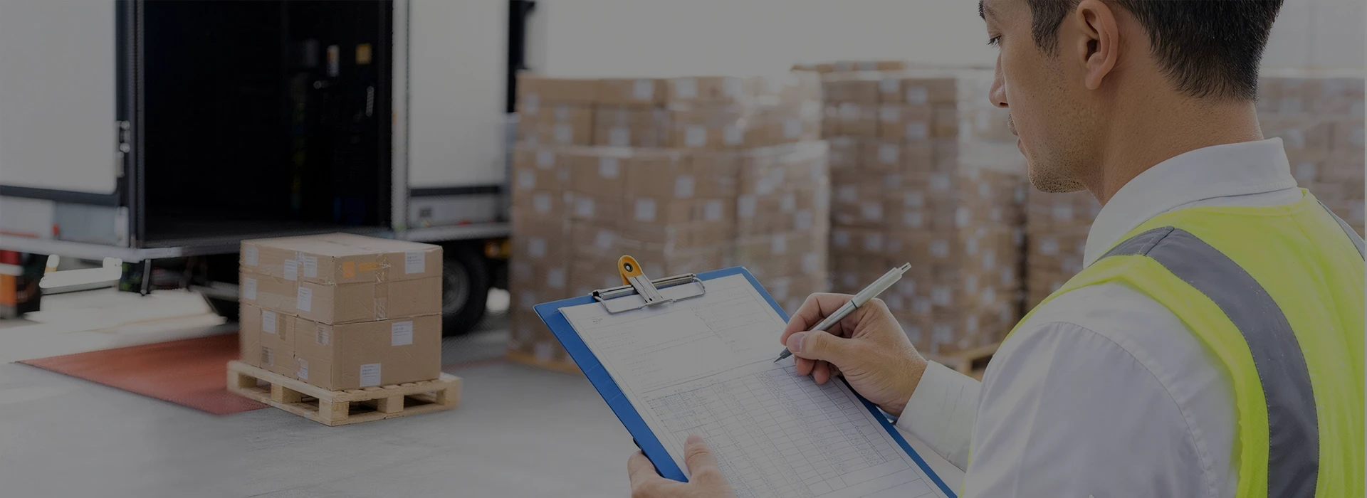 Customs clearance services - Professional import and export customs brokerage and compliance solutions by BSI Global Logistics.