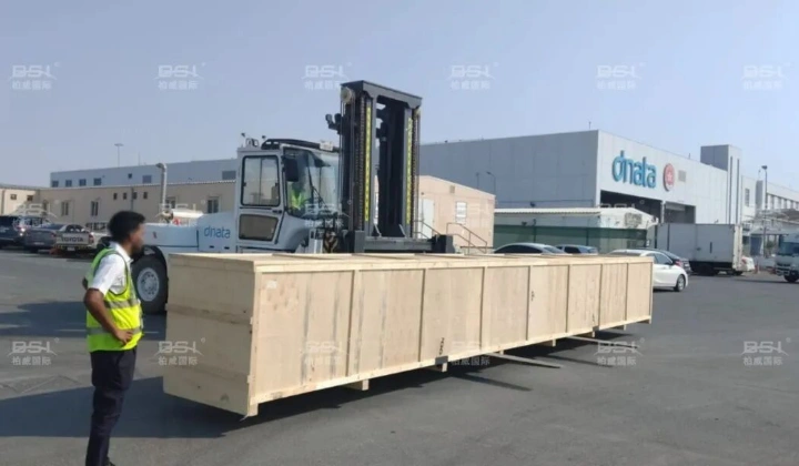 Goods arrive at Dubai Airport